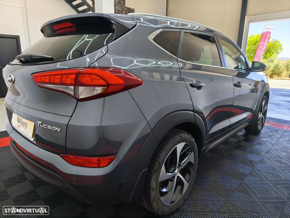 Hyundai Tucson 1.7 CRDi Executive - 8