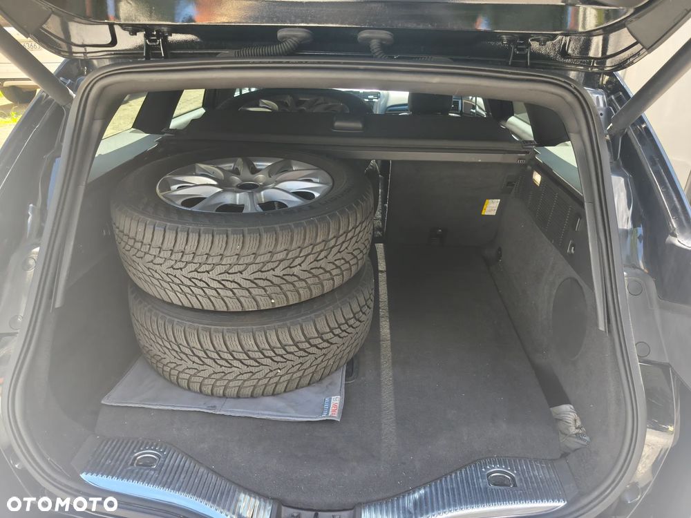 Ford Mondeo 2.0 TDCi ST-Line PowerShift - 30