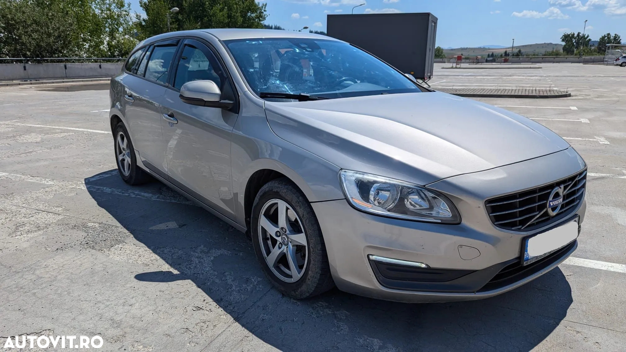 Volvo V60 D4 Summum - 6