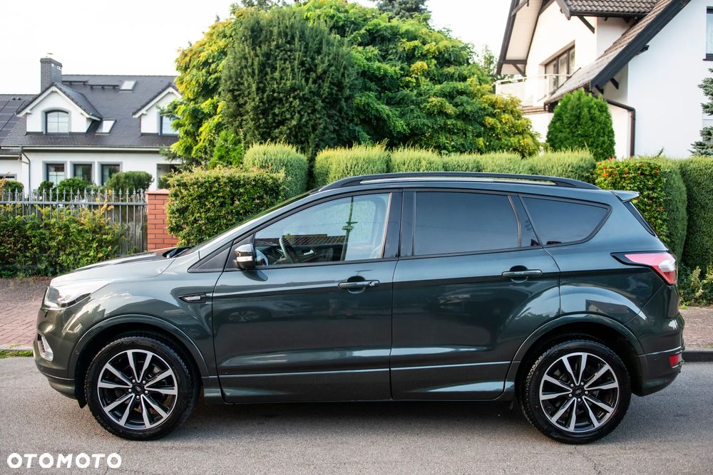 Ford Kuga 1.5 EcoBoost 2x4 ST-Line - 12