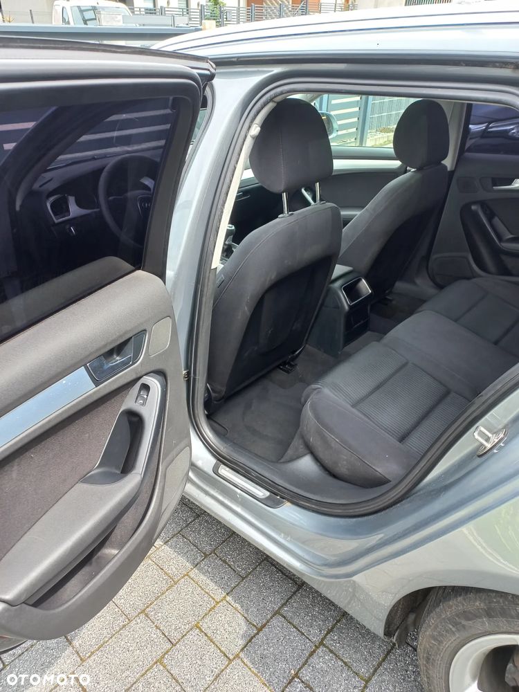Audi A4 Avant 2.0 TDI DPF - 11