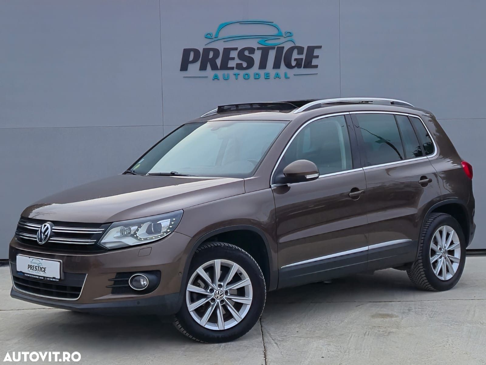 Volkswagen Tiguan 2.0 TDI DPF 4Motion BlueMotion Technology DSG Exclusive - 1