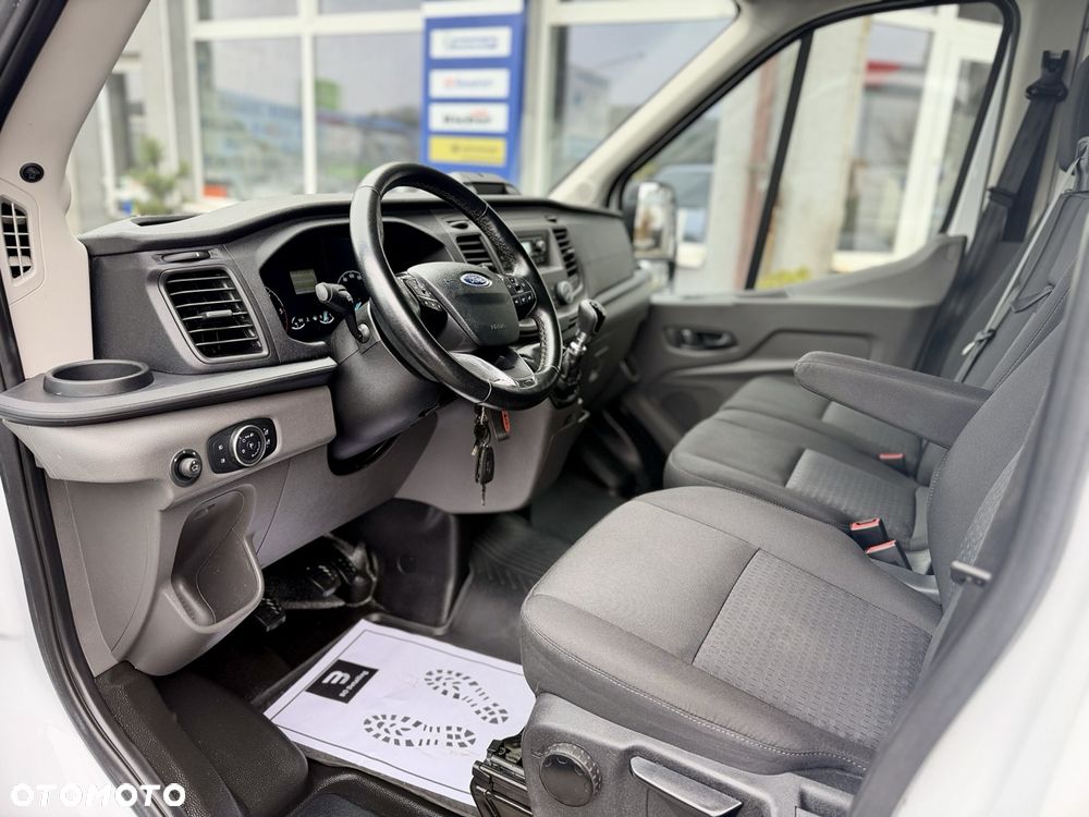 Ford Transit - 10