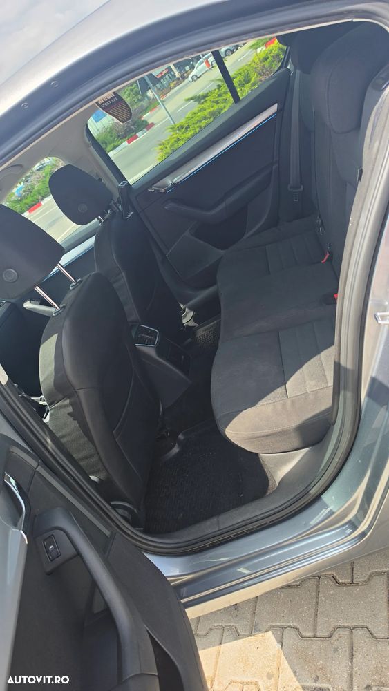 Skoda Octavia 1.2 TSI STYLE - 20