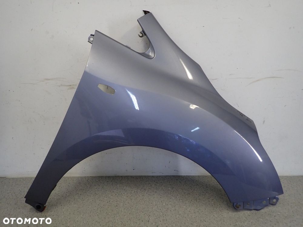 TOYOTA VERSO 09-13 BŁOTNIK PRZEDNI PRAWY 8T4 - 1