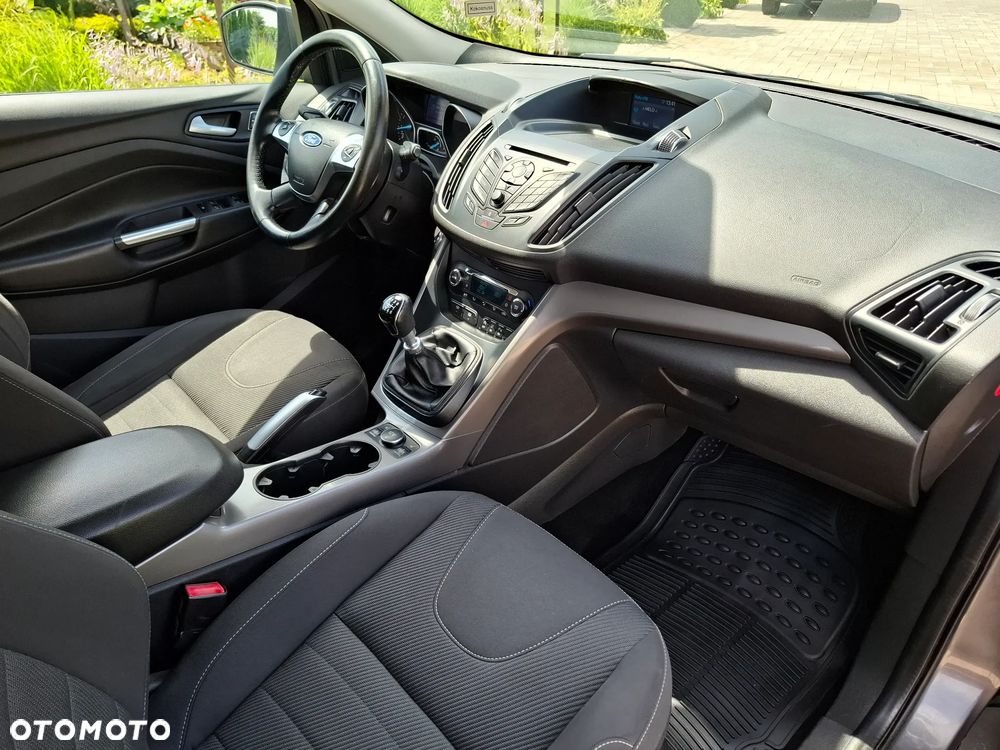 Ford Kuga 1.5 EcoBoost 2x4 Cool & Connect - 40