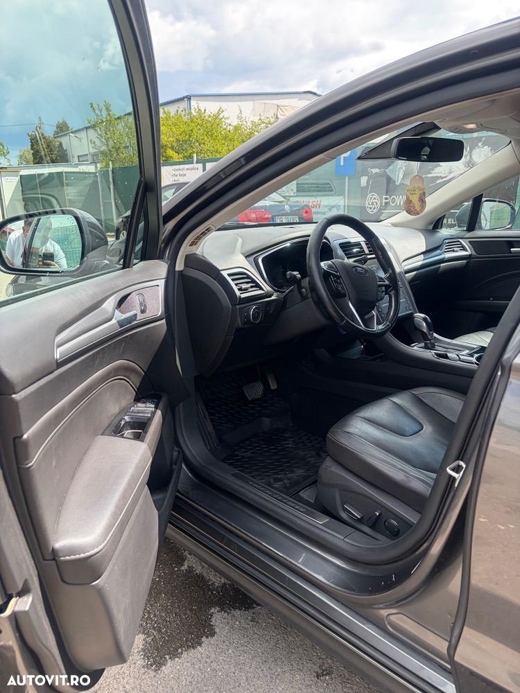 Ford Mondeo 2.0 TDCI PowerShift Titanium - 18