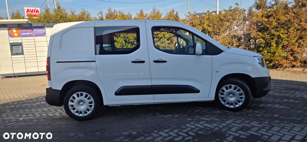 Opel Combo - 17