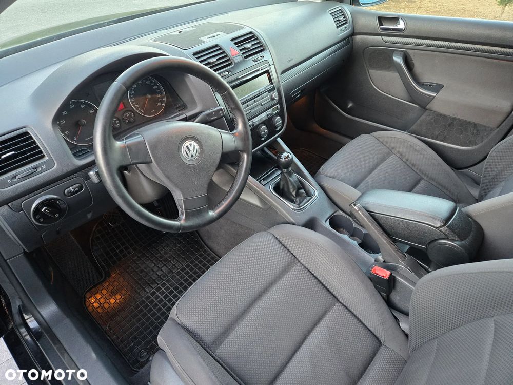 Volkswagen Golf 1.6 Edition - 31