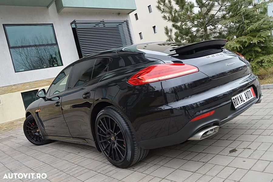 Porsche Panamera 3.0 Tiptronic S - 25