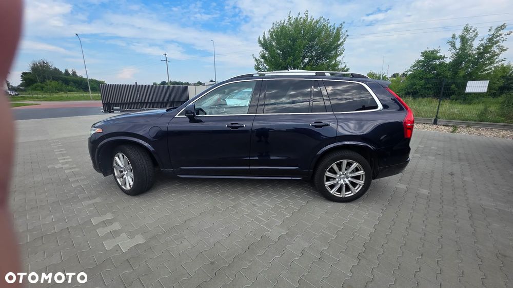 Volvo XC 90 - 1