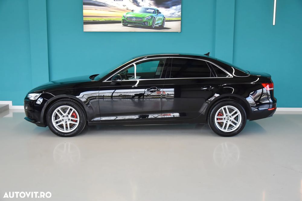 Audi A4 2.0 TDI DPF multitronic Attraction - 12