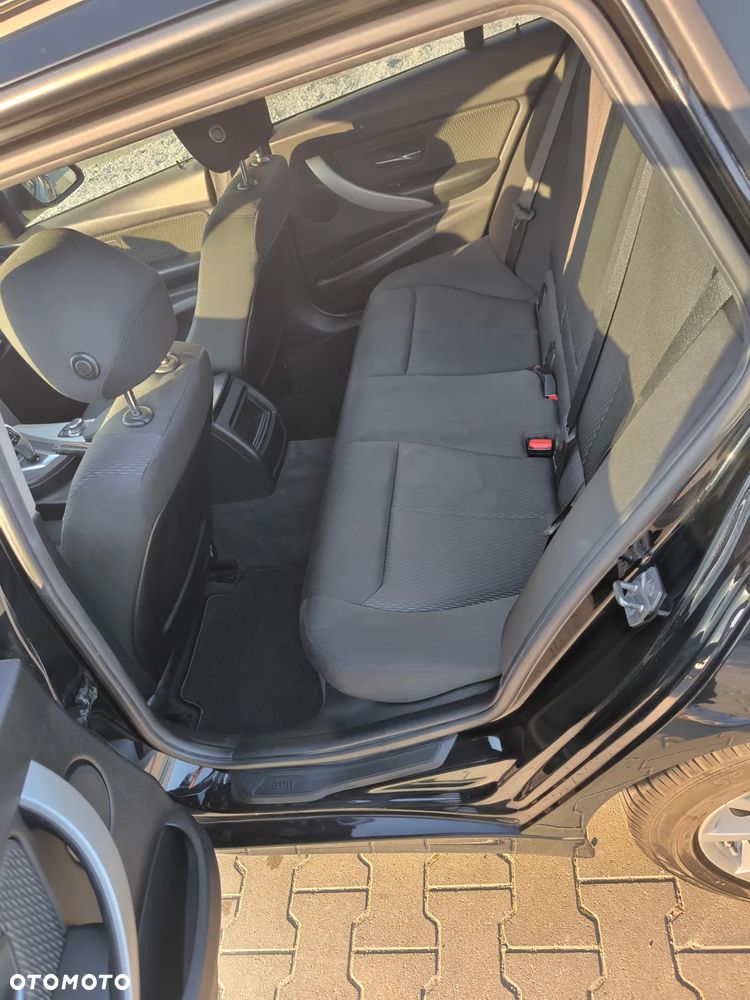 BMW Seria 3 316d Modern Line - 4