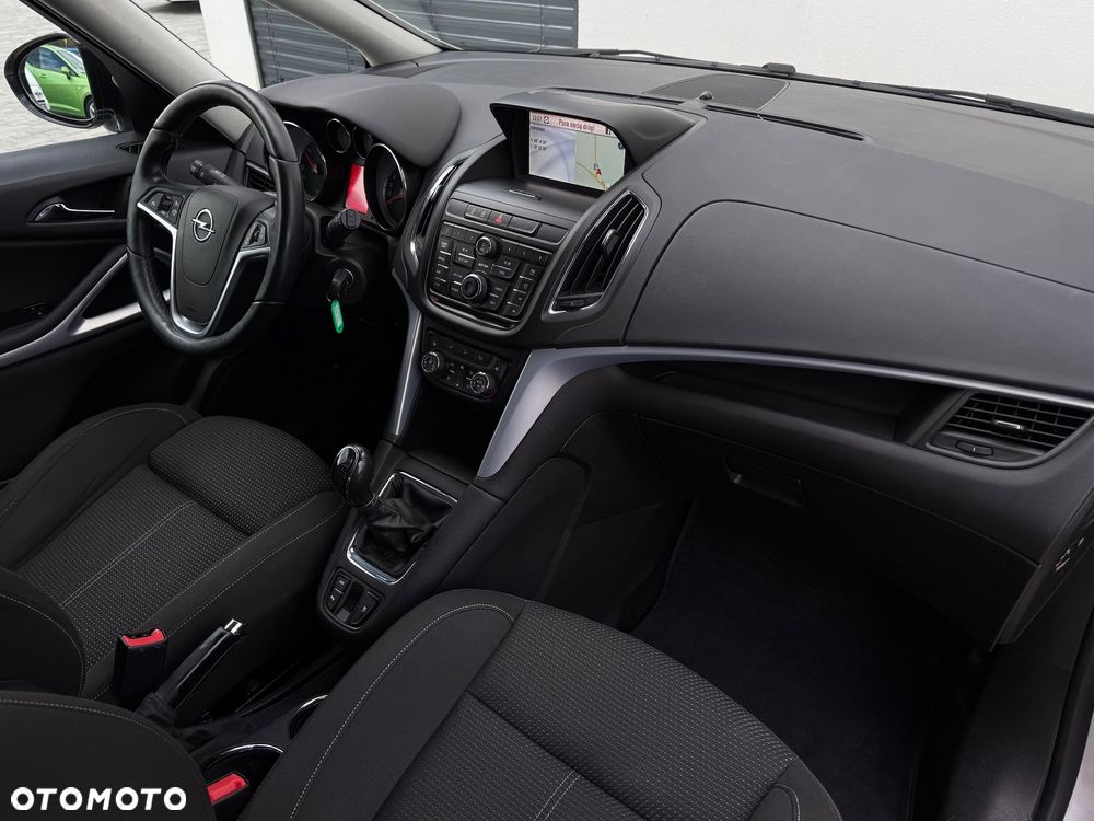 Opel Zafira Tourer 2.0 CDTI Sport - 27