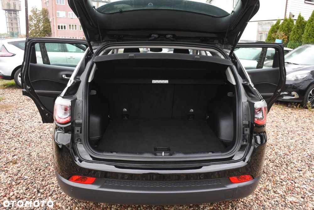 Jeep Compass 1.4 MultiAir Longitude - 11