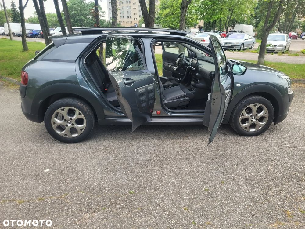 Citroën C4 Cactus BlueHDi 100 Stop&Start Shine - 22