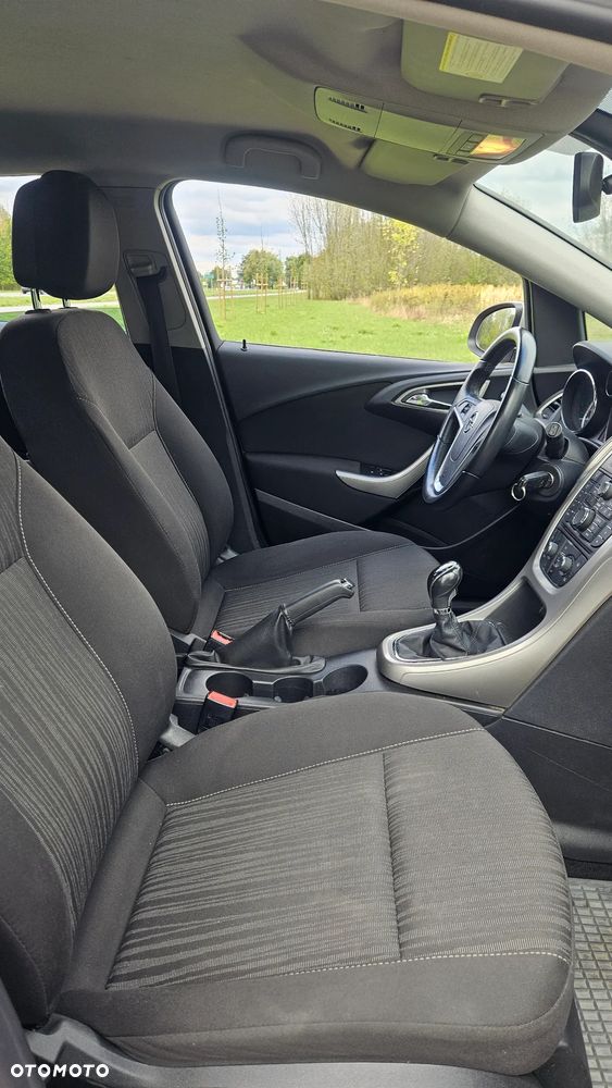 Opel Astra - 11