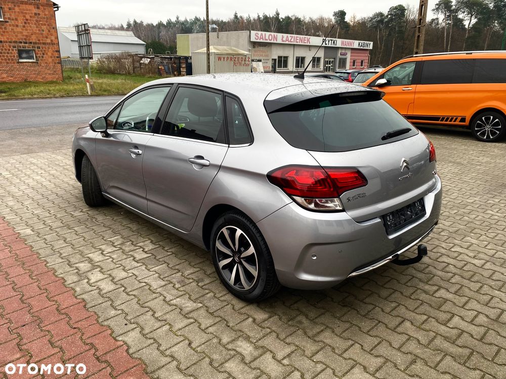 Citroën C4 - 4