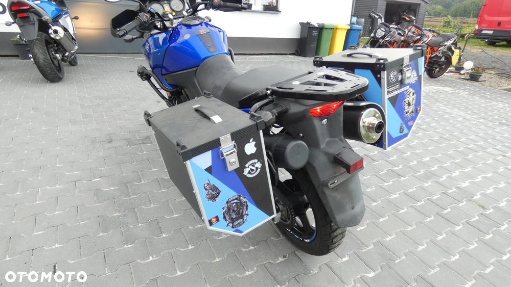 Suzuki DL - 10