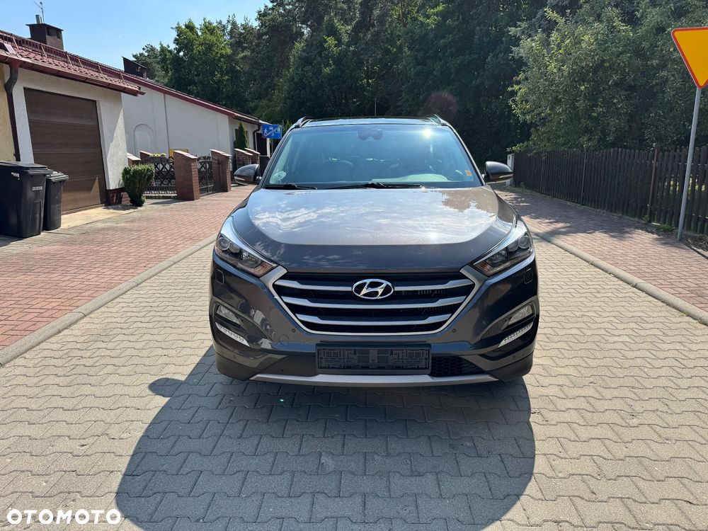 Hyundai Tucson 2.0 CRDI 4WD Automatik Premium - 7