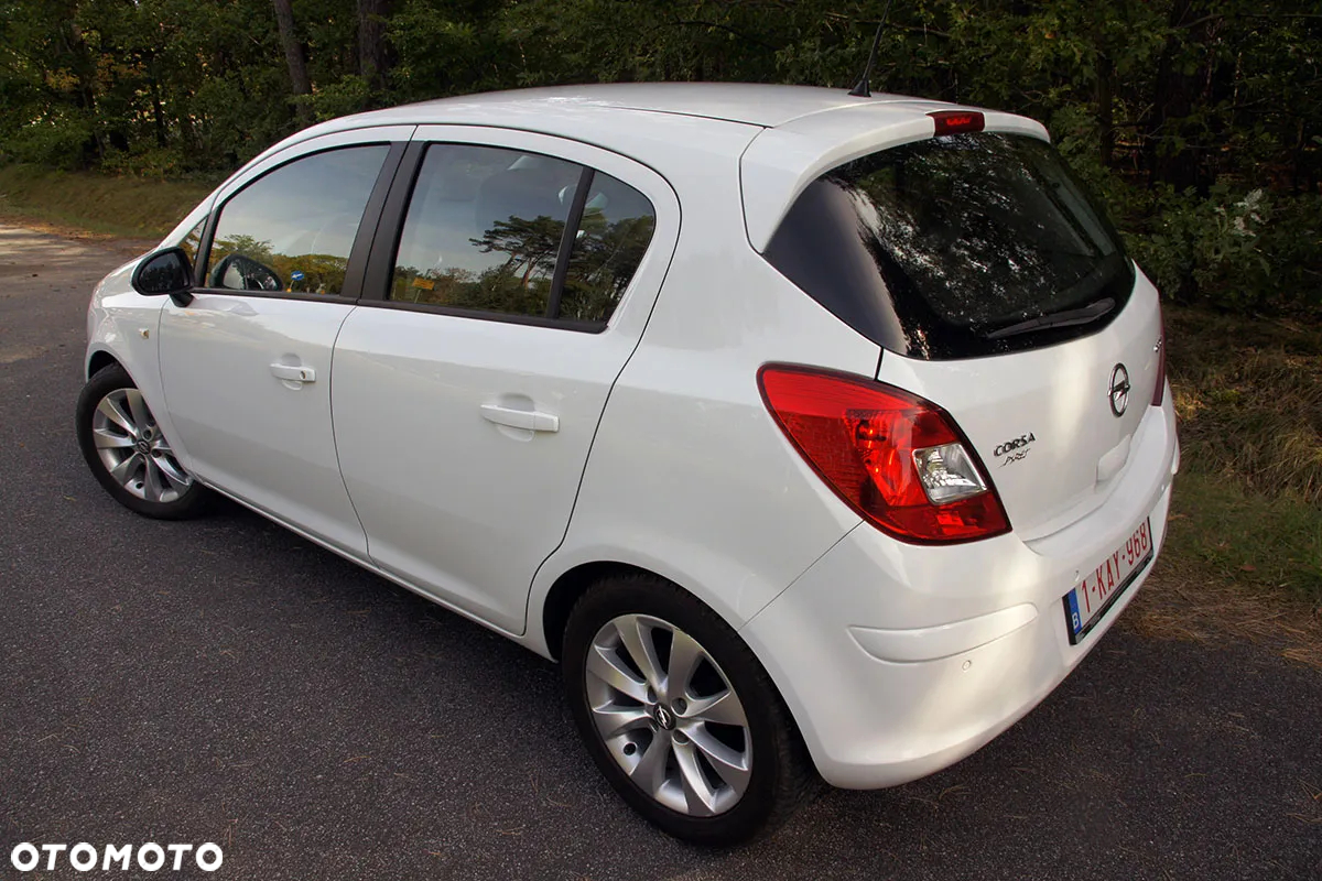 Opel Corsa 1.3 CDTI Cosmo - 14
