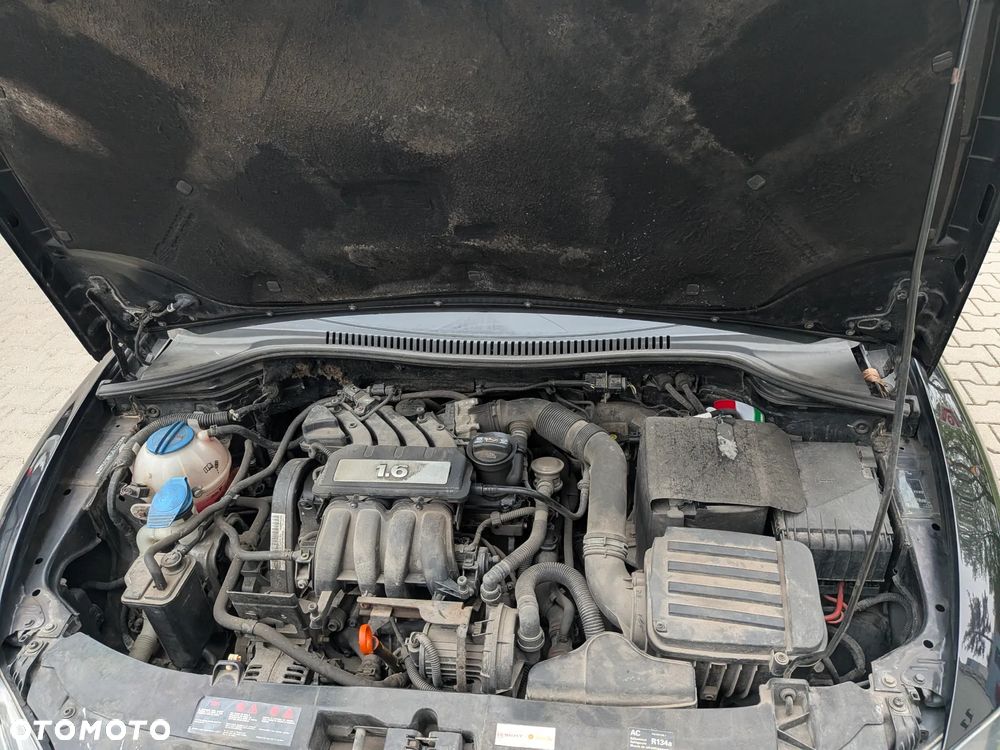 Seat Leon 1.6 Reference - 9
