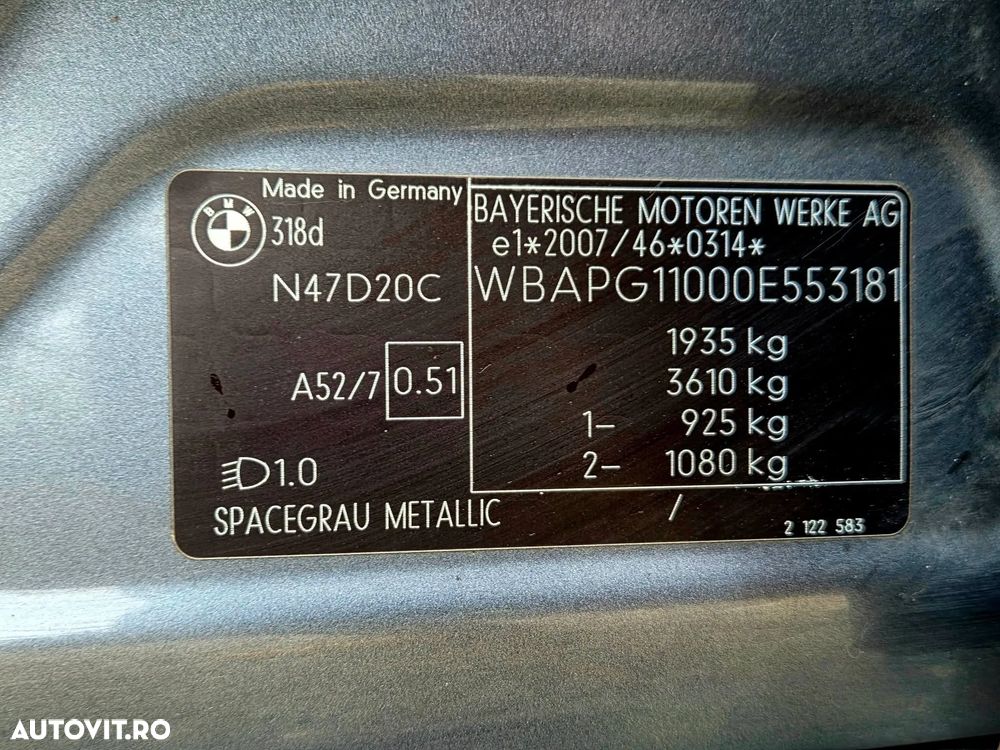 BMW Seria 3 318d Blue Performance - 18