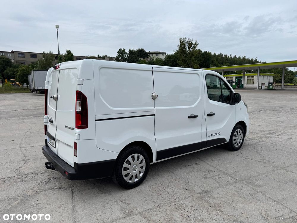 Renault Trafic - 8