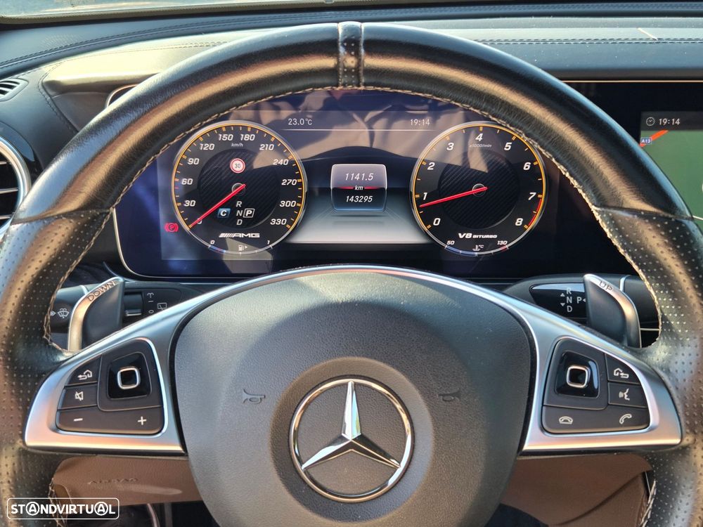 Mercedes-Benz E 63 AMG S 4-Matic+ - 27
