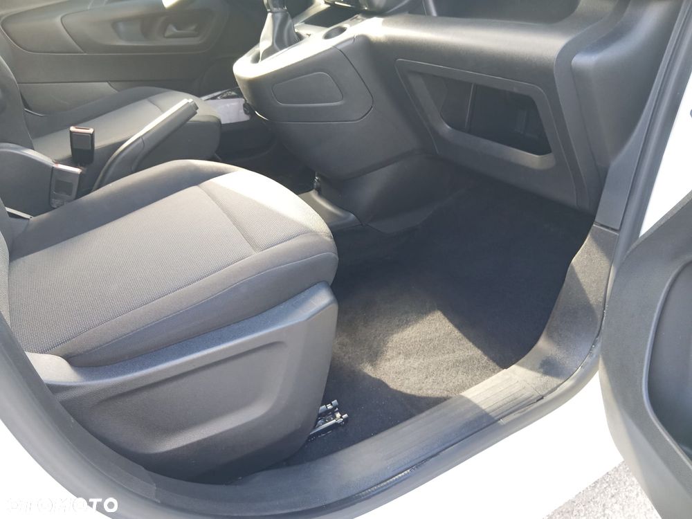 Opel Combo - 14