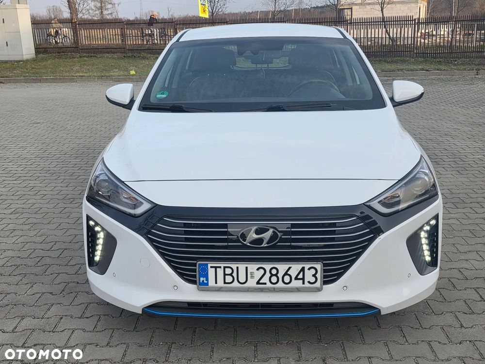 Hyundai IONIQ Plug-in hybrid Premium - 8