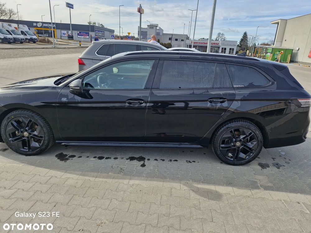 Volkswagen Passat - 9