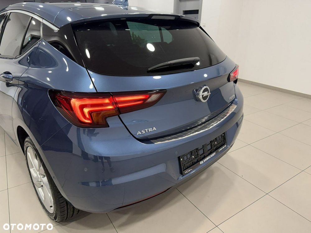Opel Astra 1.4 Turbo Innovation - 11