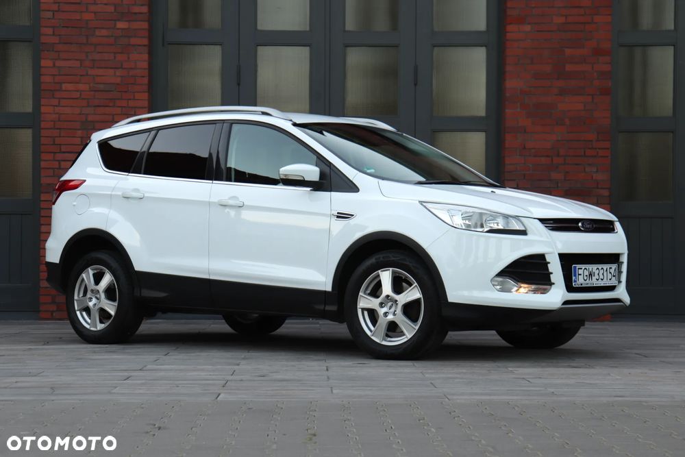 Ford Kuga 2.0 TDCi 2x4 Titanium - 8
