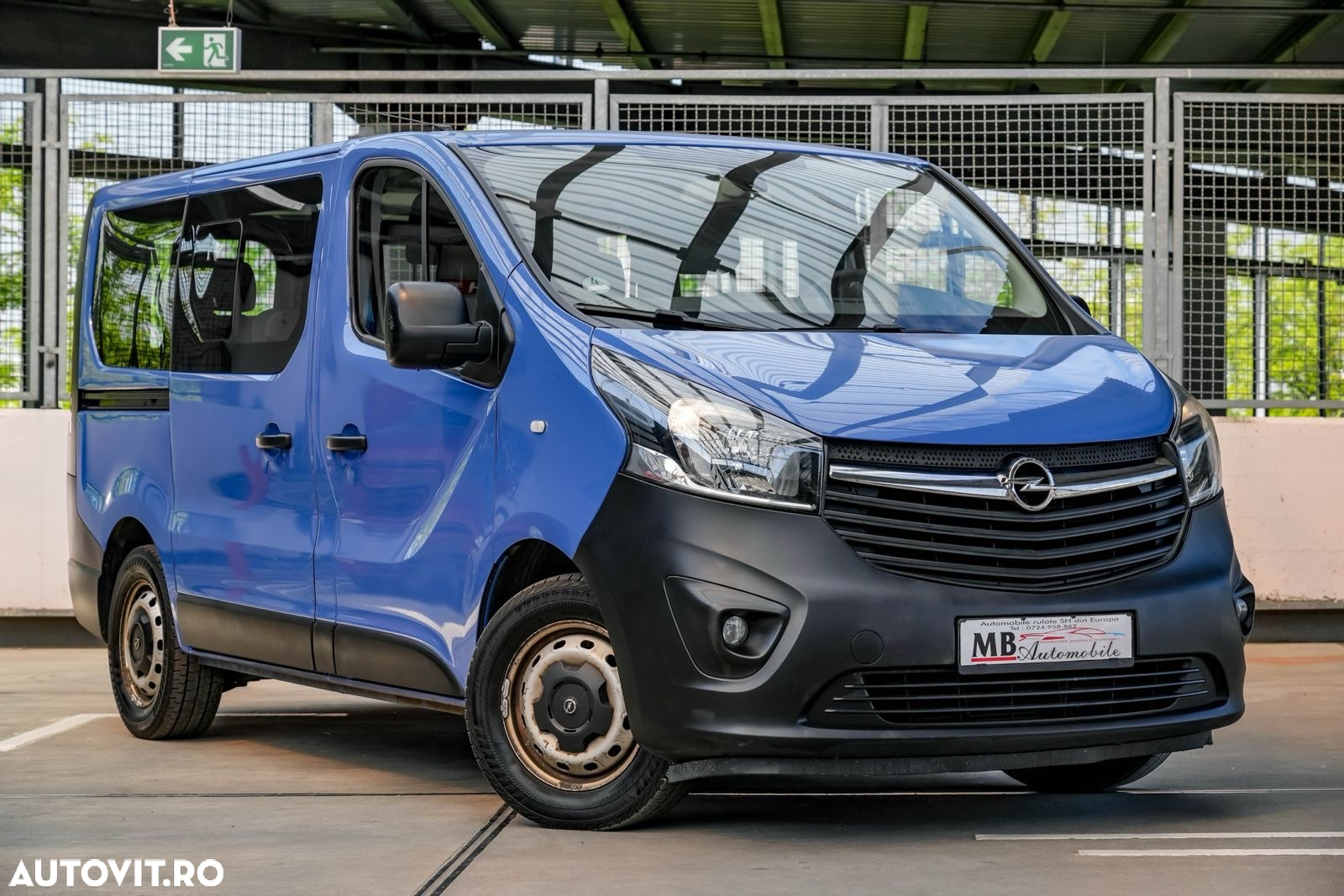 Opel Vivaro - 2