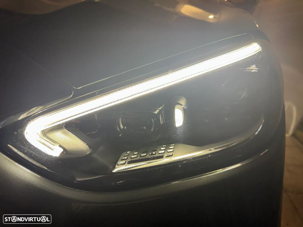 Mercedes-Benz C 300 e AMG Line - 17