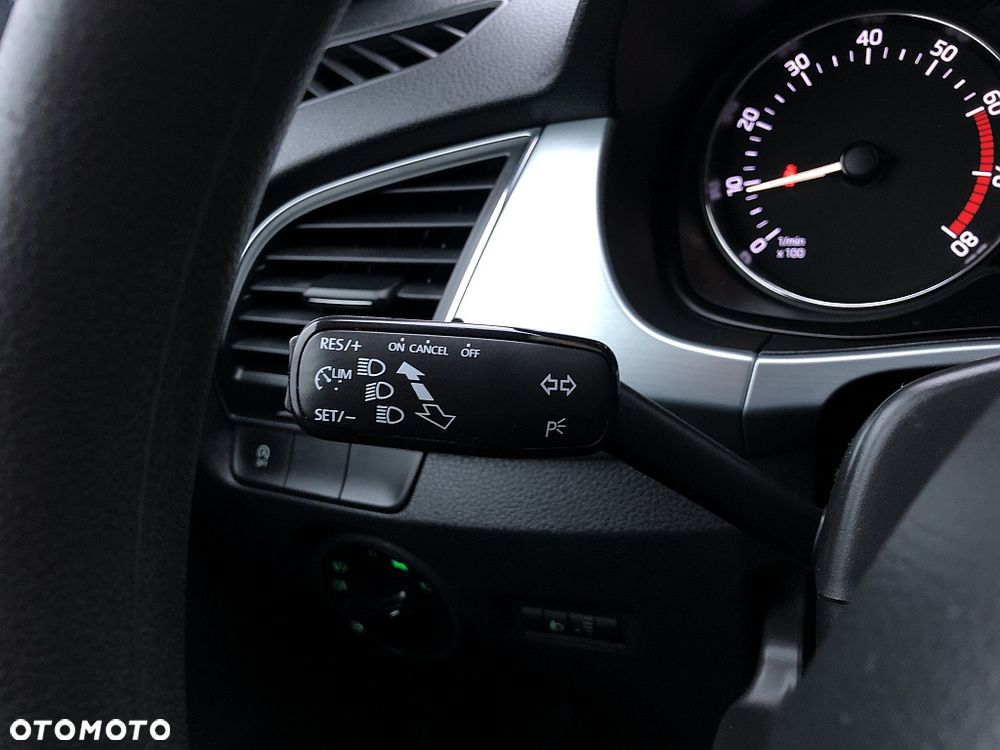 Skoda Fabia 1.0 Ambition - 19