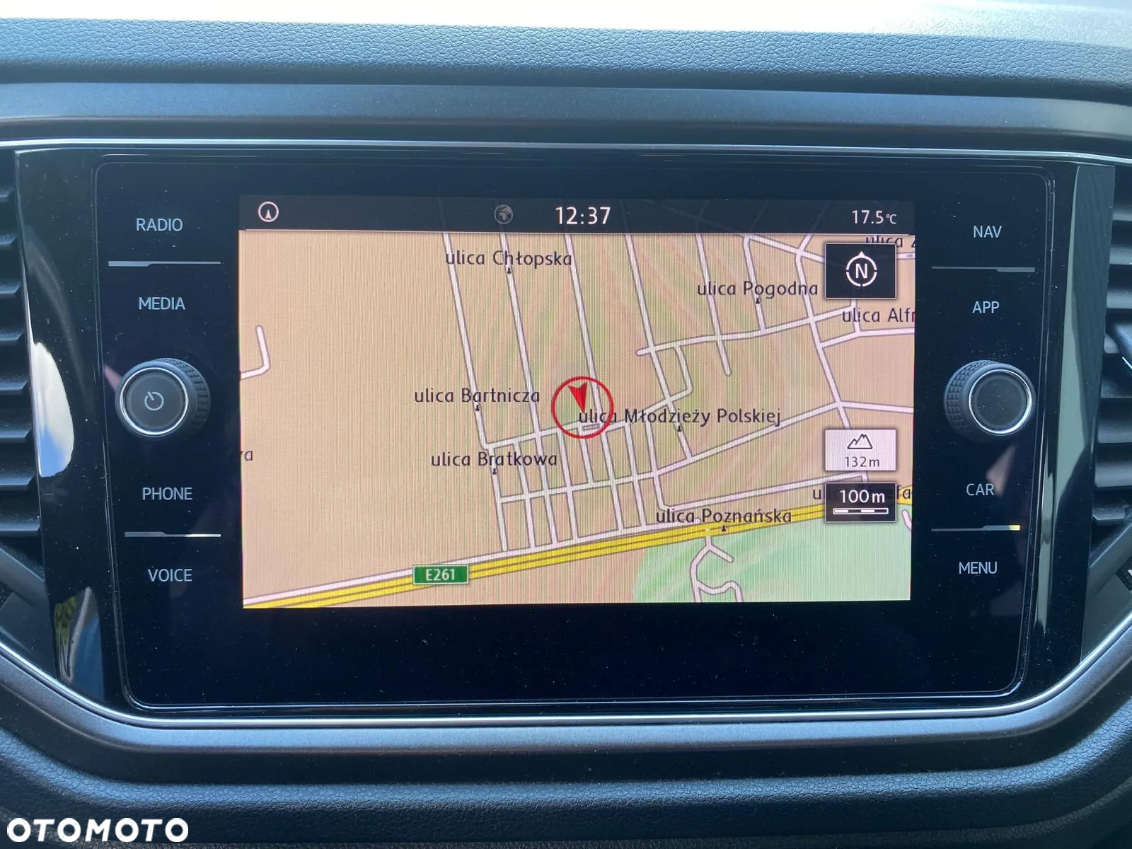 Volkswagen T-Roc 1.0 TSI Special Edition - 32