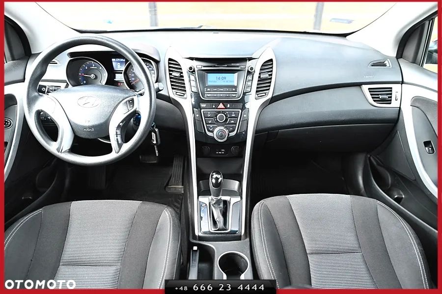Hyundai i30 blue Kombi 1.6 CRDi DCT Passion - 14