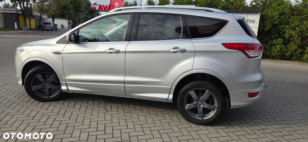 Ford Kuga 2.0 TDCi 4x4 Titanium - 8