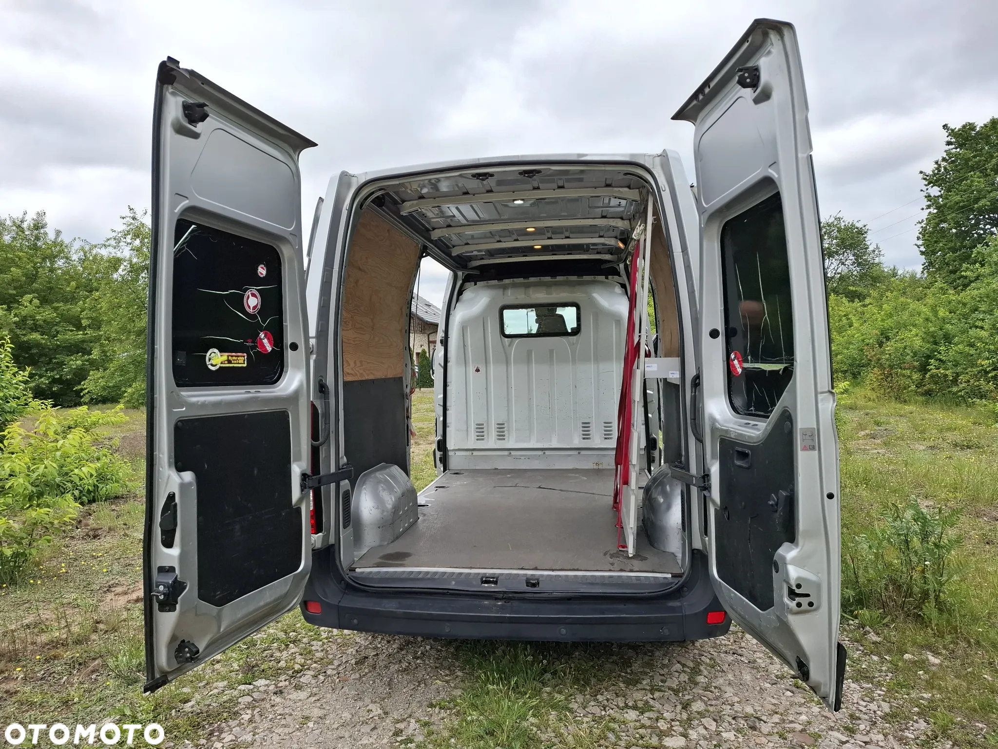 Renault Master dCi 125 L2H2 - 11