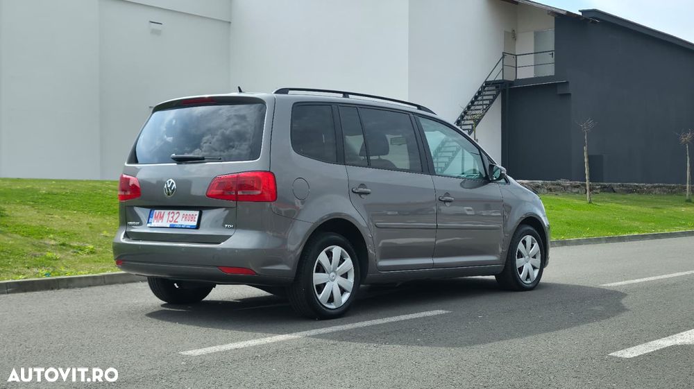 Volkswagen Touran 1.6 TDI DPF Highline - 8