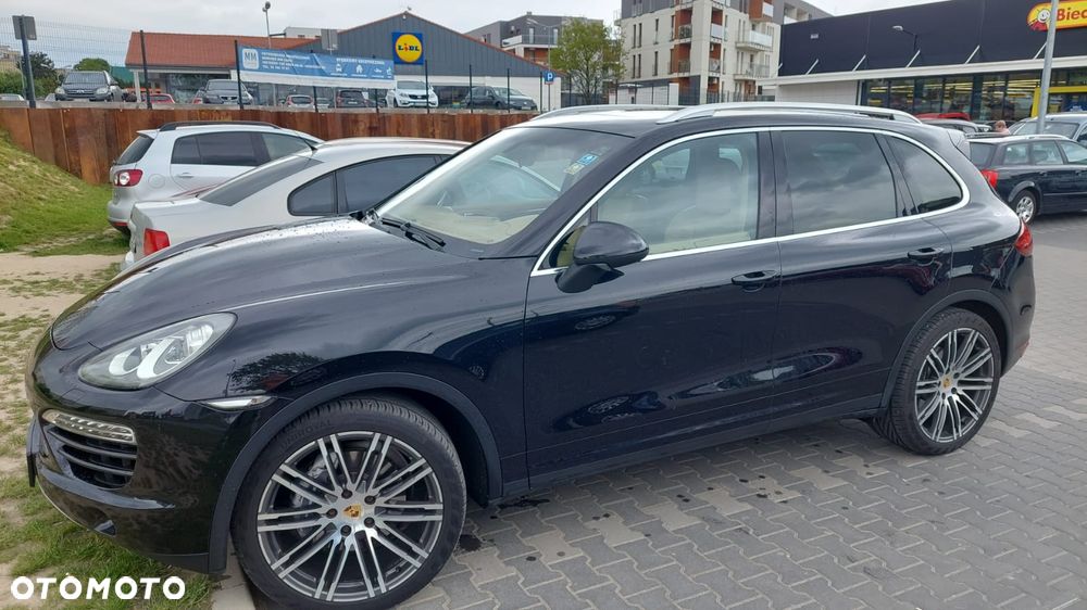 Porsche Cayenne - 19