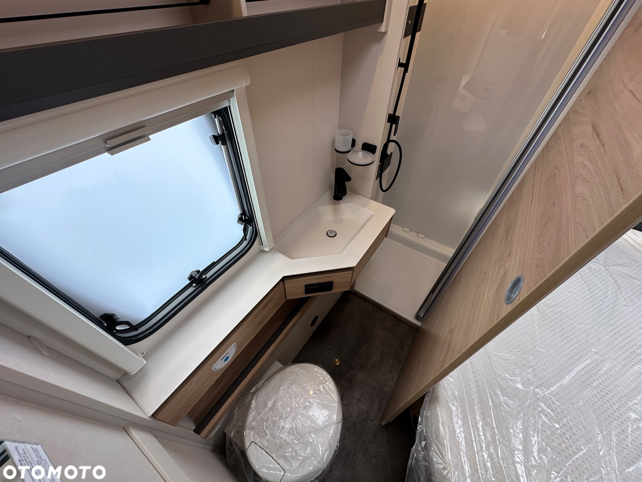 Dethleffs Camper 530 FSK - 16
