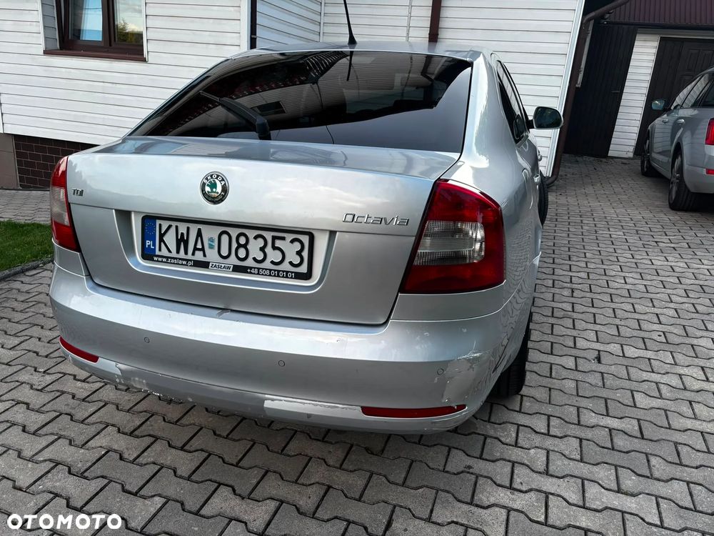 Skoda Octavia 1.6 TDI Active - 10
