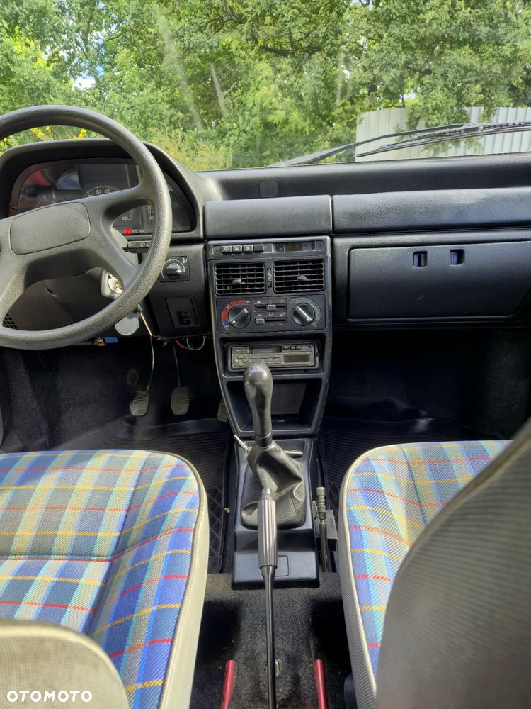 Fiat Uno - 6