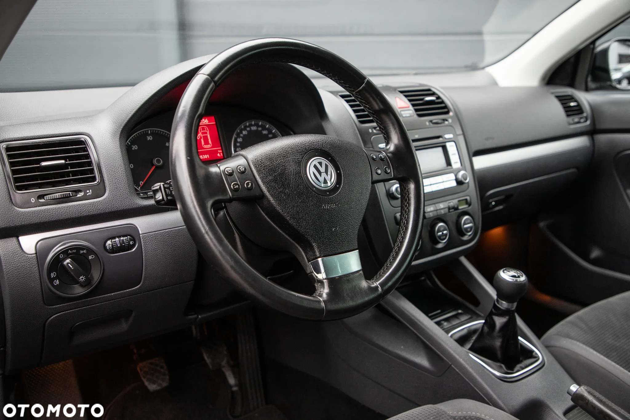 Volkswagen Golf 1.9 TDI 4Motion Comfortline - 12