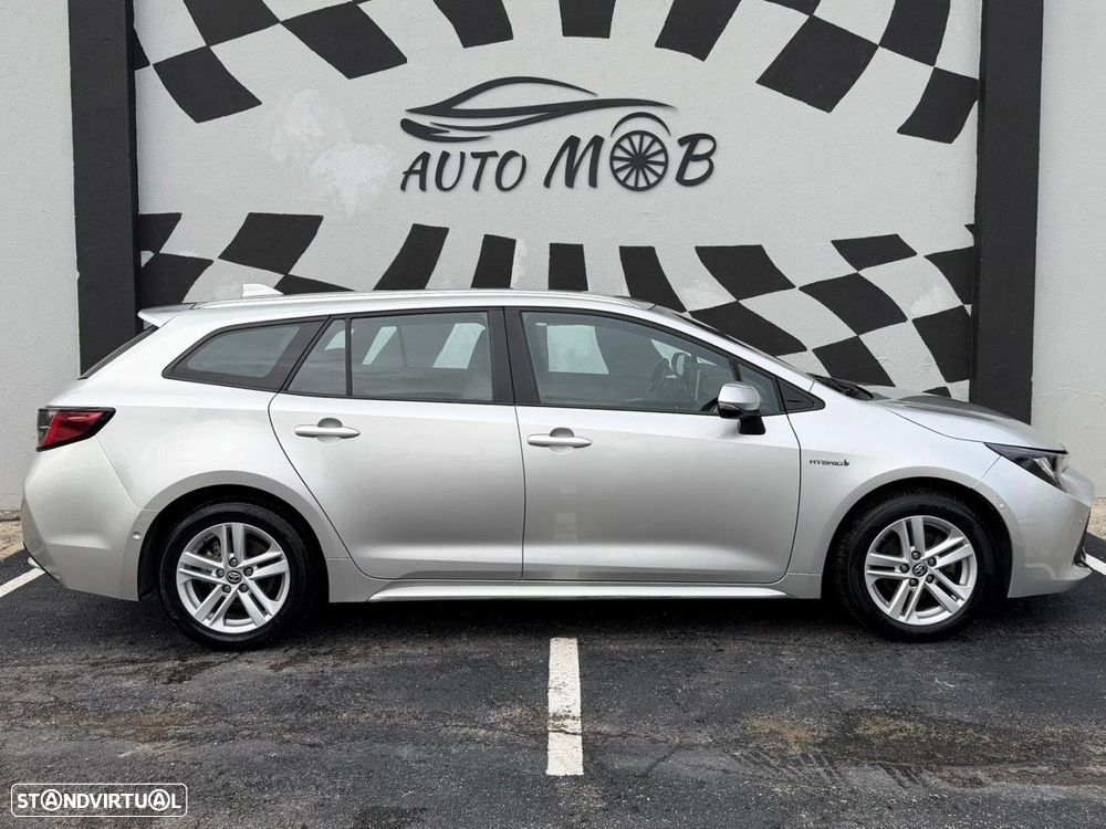 Toyota Corolla Touring Sports 1.8 Hybrid Comfort+P.Sport - 4