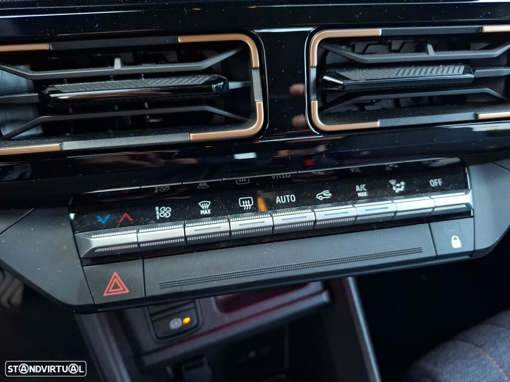 Renault 4 E-Tech 52 kWh Techno Autonomia Conforto - 21