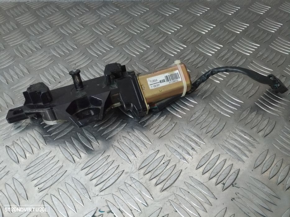 Fecho Fechadura Elétrica Motor Tranca Mala Bmw Serie 5 E61 Lci - 2